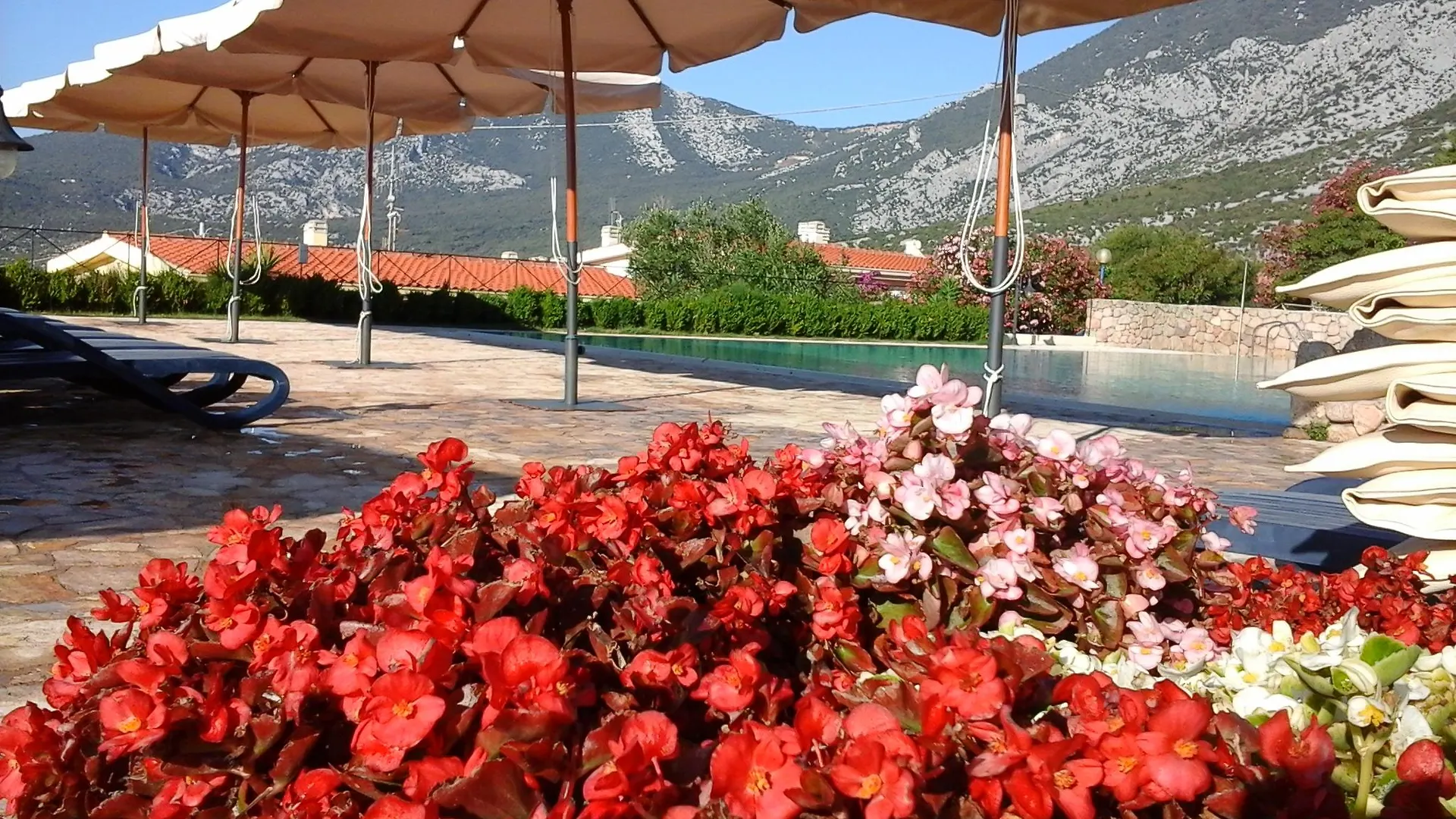 Hotel Villa Gustui Maris كالا غونوني