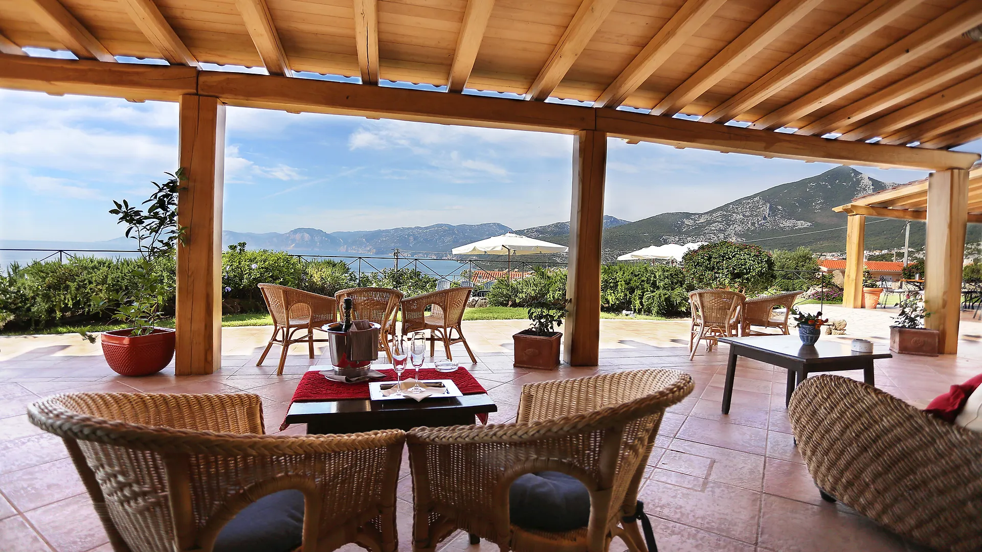 Hotel Villa Gustui Maris Cala Gonone